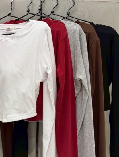 超顯腰細彈力下圓弧罩杯素踢/5色