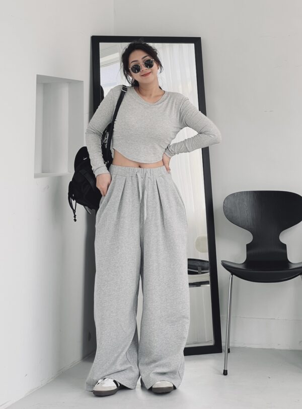 超顯腰細彈力下圓弧罩杯素踢/5色